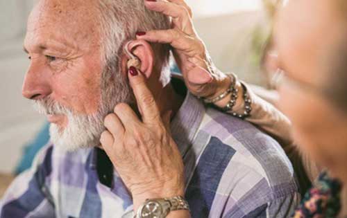 老年人助听器的样式选择?