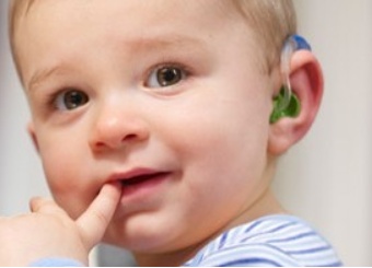 儿童助听器该怎么选择？