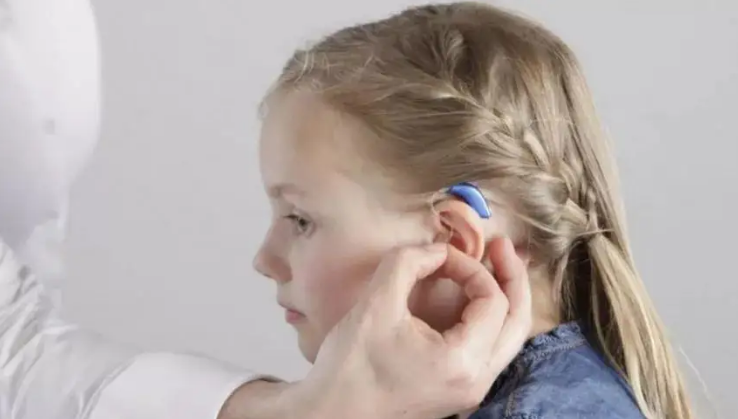 为什么说孩子助听器更加特别呢？